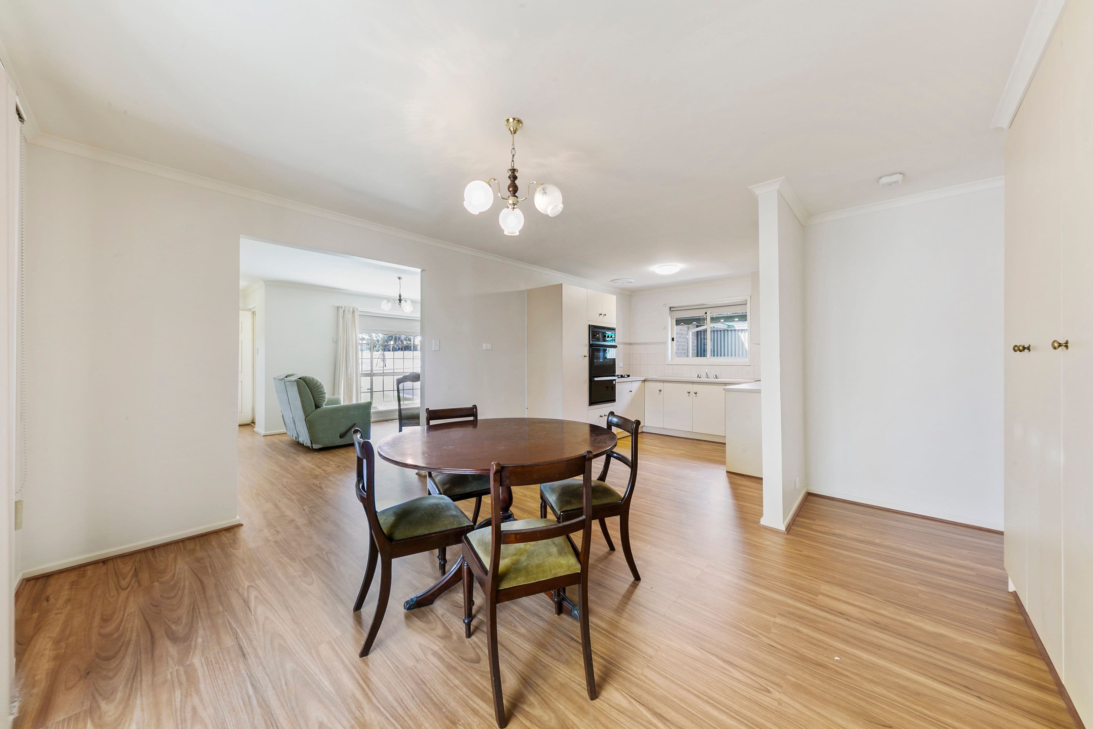 43 Edinburgh Road, Modbury SA 5092, Modbury - Thumbnail 4