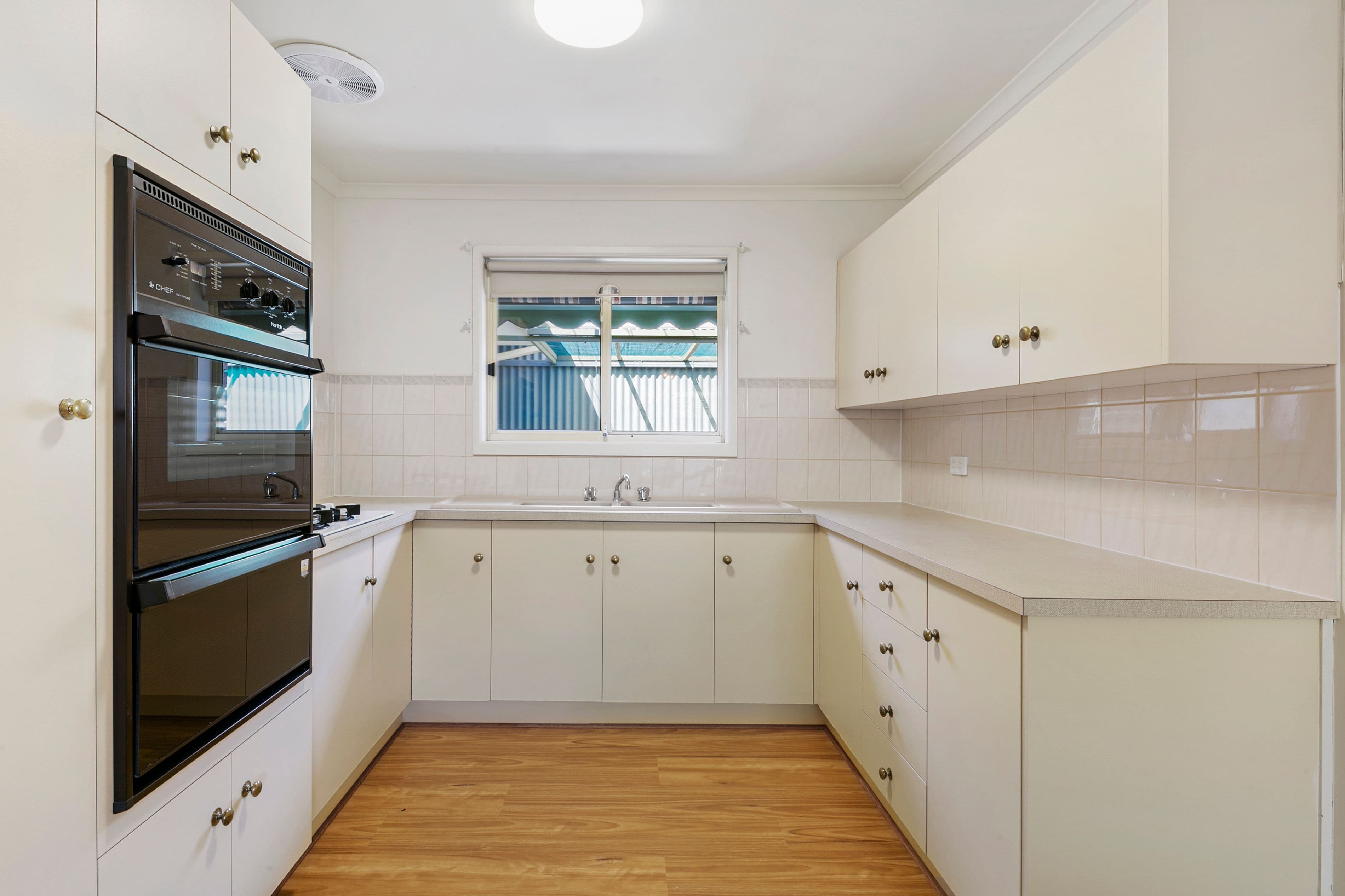 43 Edinburgh Road, Modbury SA 5092, Modbury - Thumbnail 6