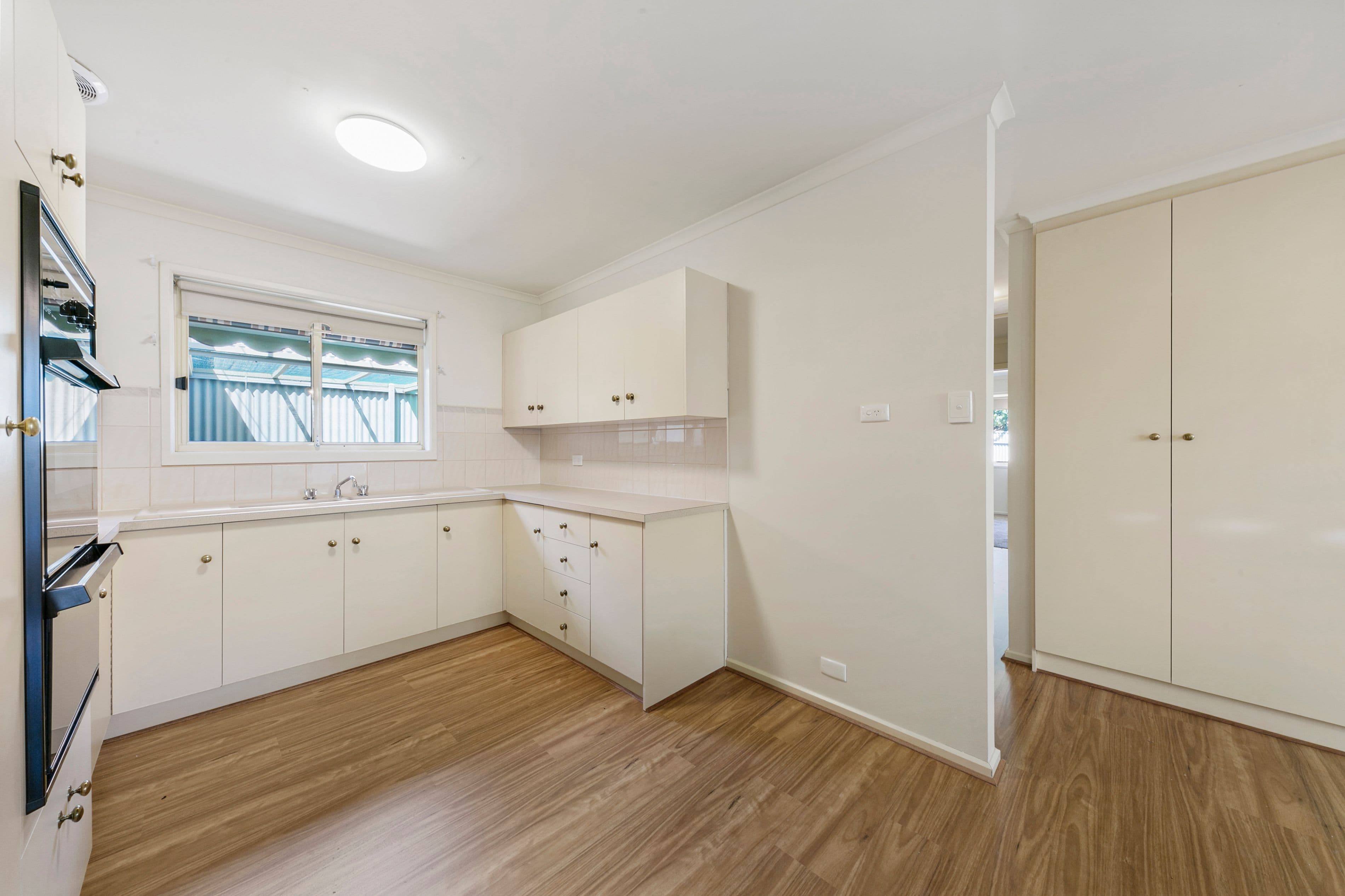 43 Edinburgh Road, Modbury SA 5092, Modbury - Thumbnail 7