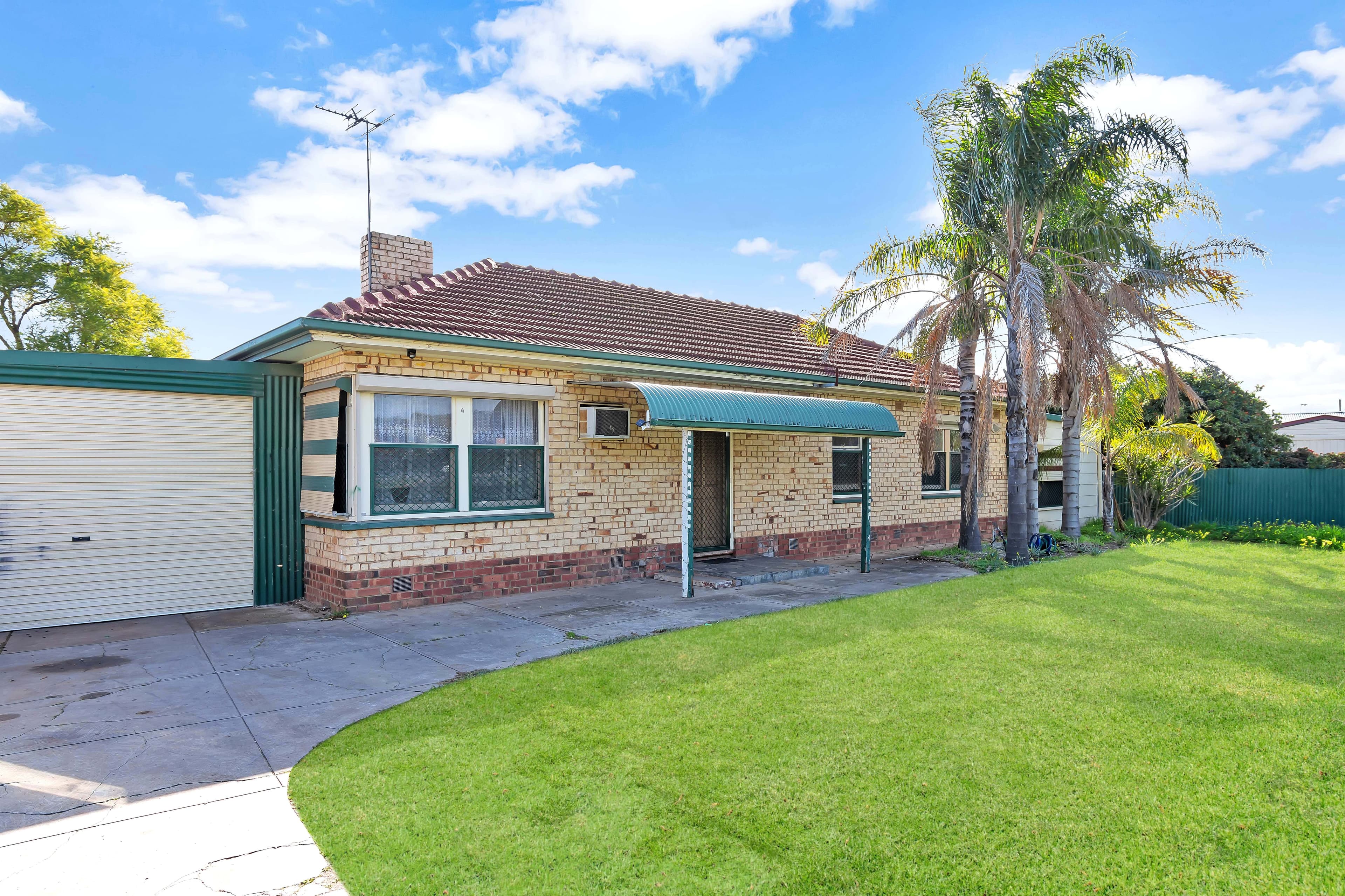 52 Guerin Road, Elizabeth Vale SA 5112, Elizabeth Vale - Thumbnail 2