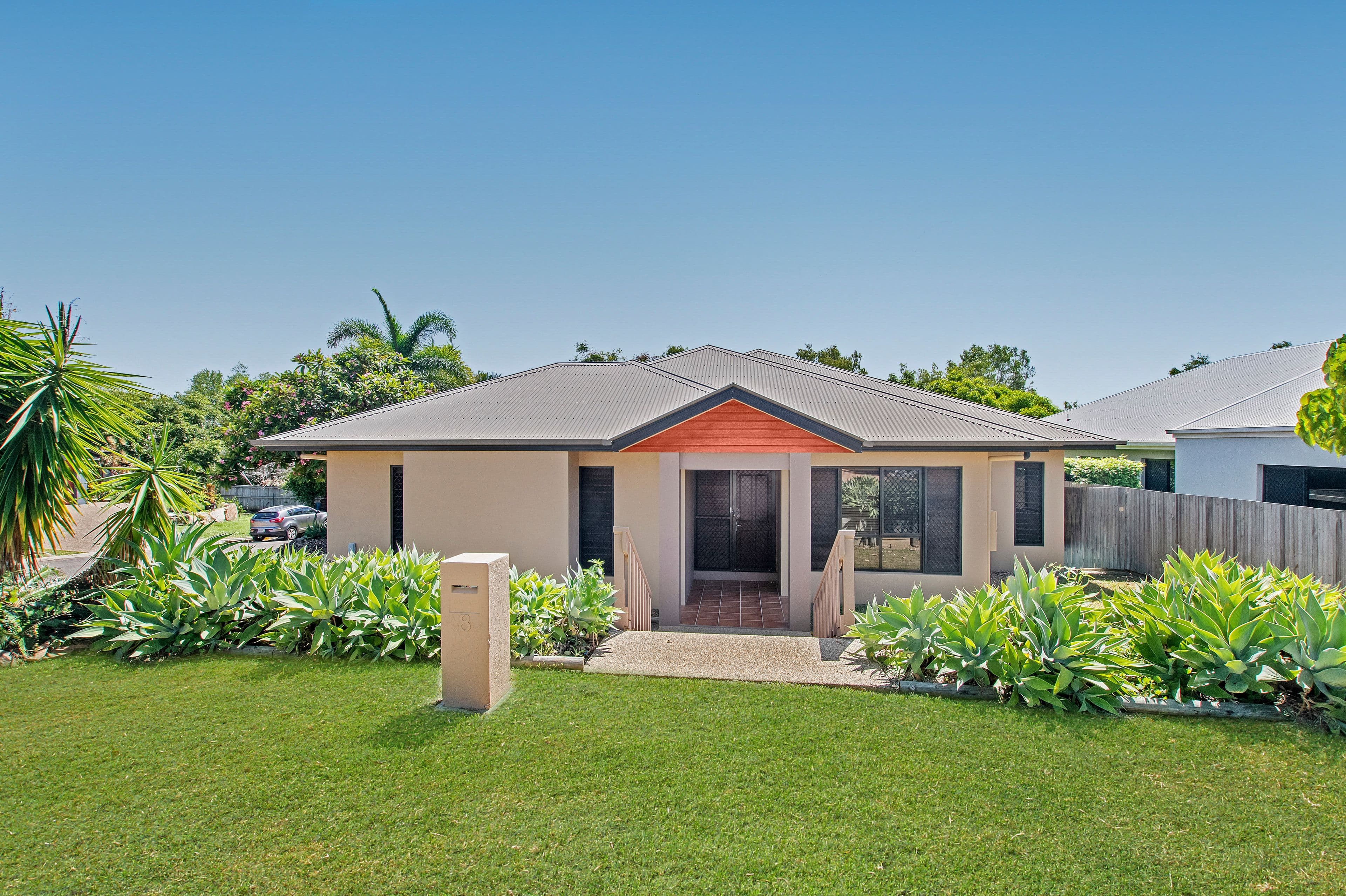 8 Kwila Crescent, Douglas QLD 4814, Douglas - Thumbnail 2