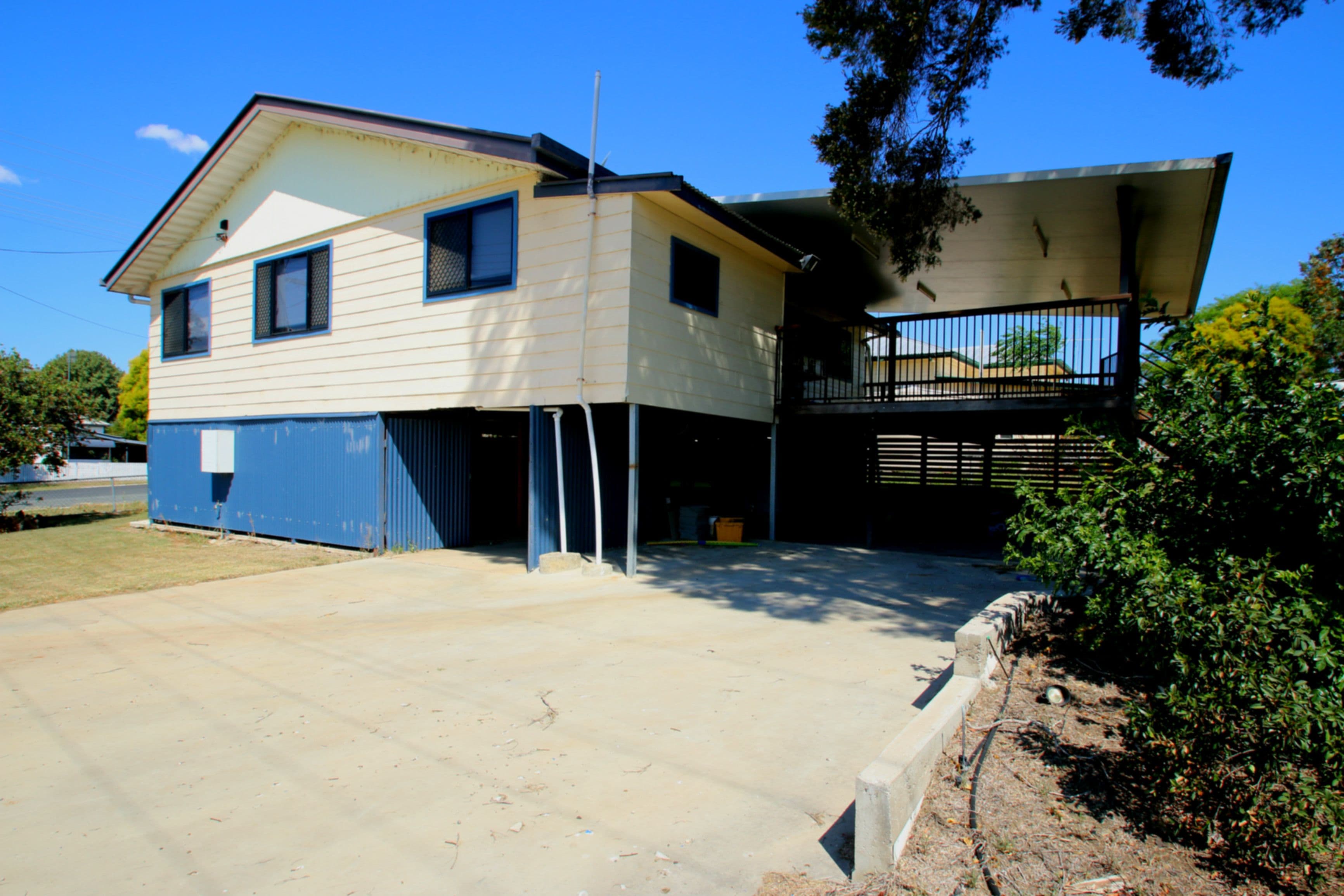 2 Bell Street, Monto QLD 4630, Monto - Thumbnail 3