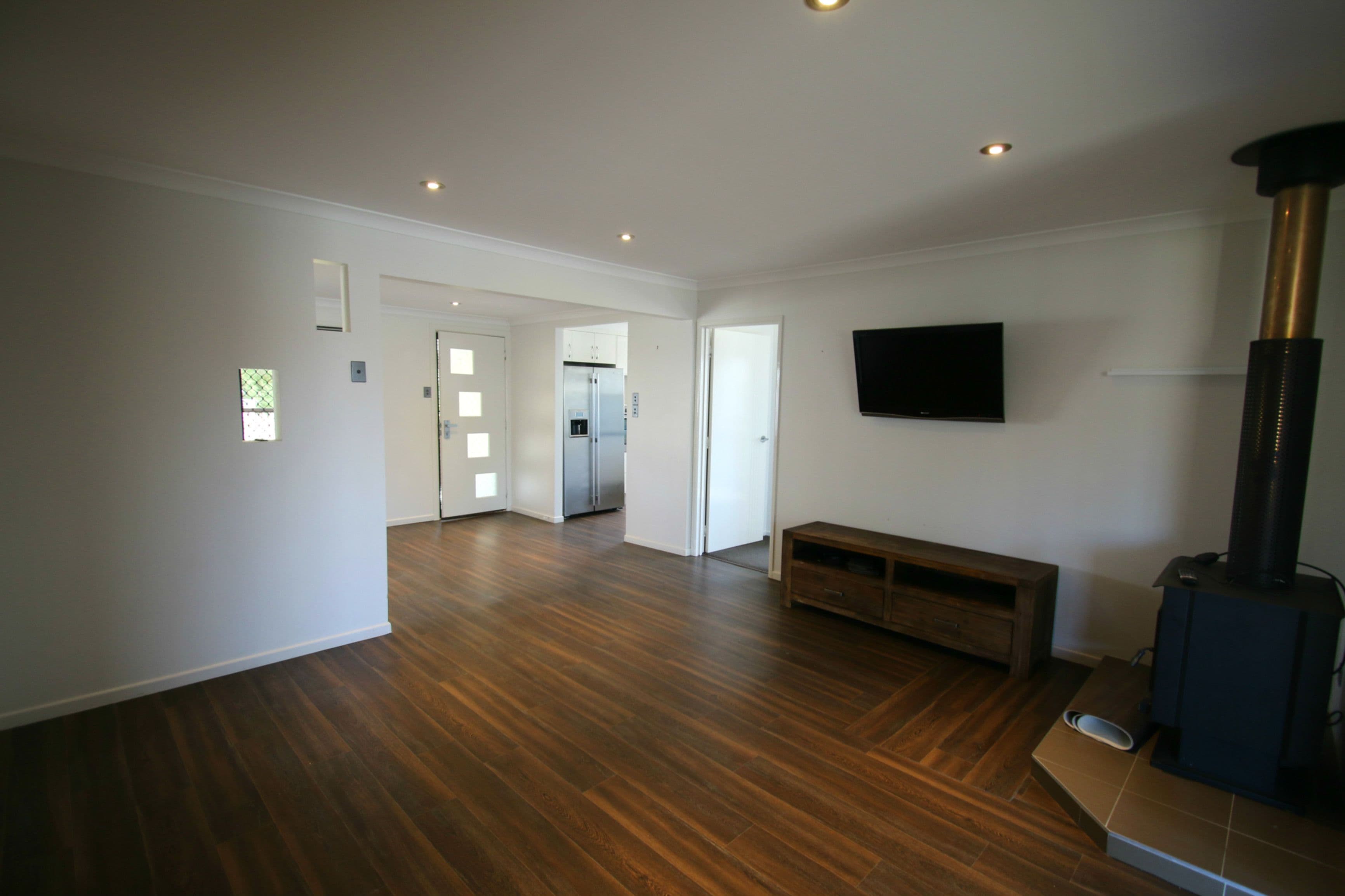 2 Bell Street, Monto QLD 4630, Monto - Thumbnail 4
