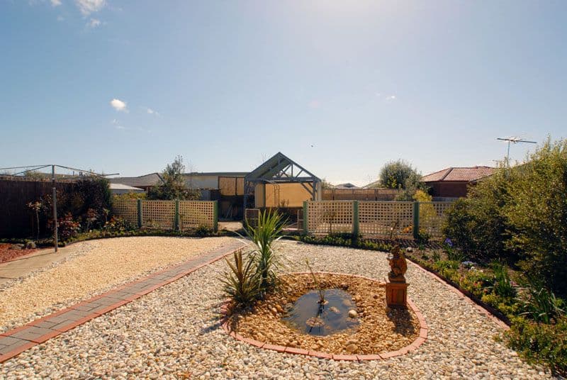 20 Alsace Avenue, HOPPERS CROSSING VIC 3029, Hoppers Crossing - Thumbnail 2