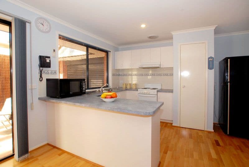 20 Alsace Avenue, HOPPERS CROSSING VIC 3029, Hoppers Crossing - Thumbnail 5