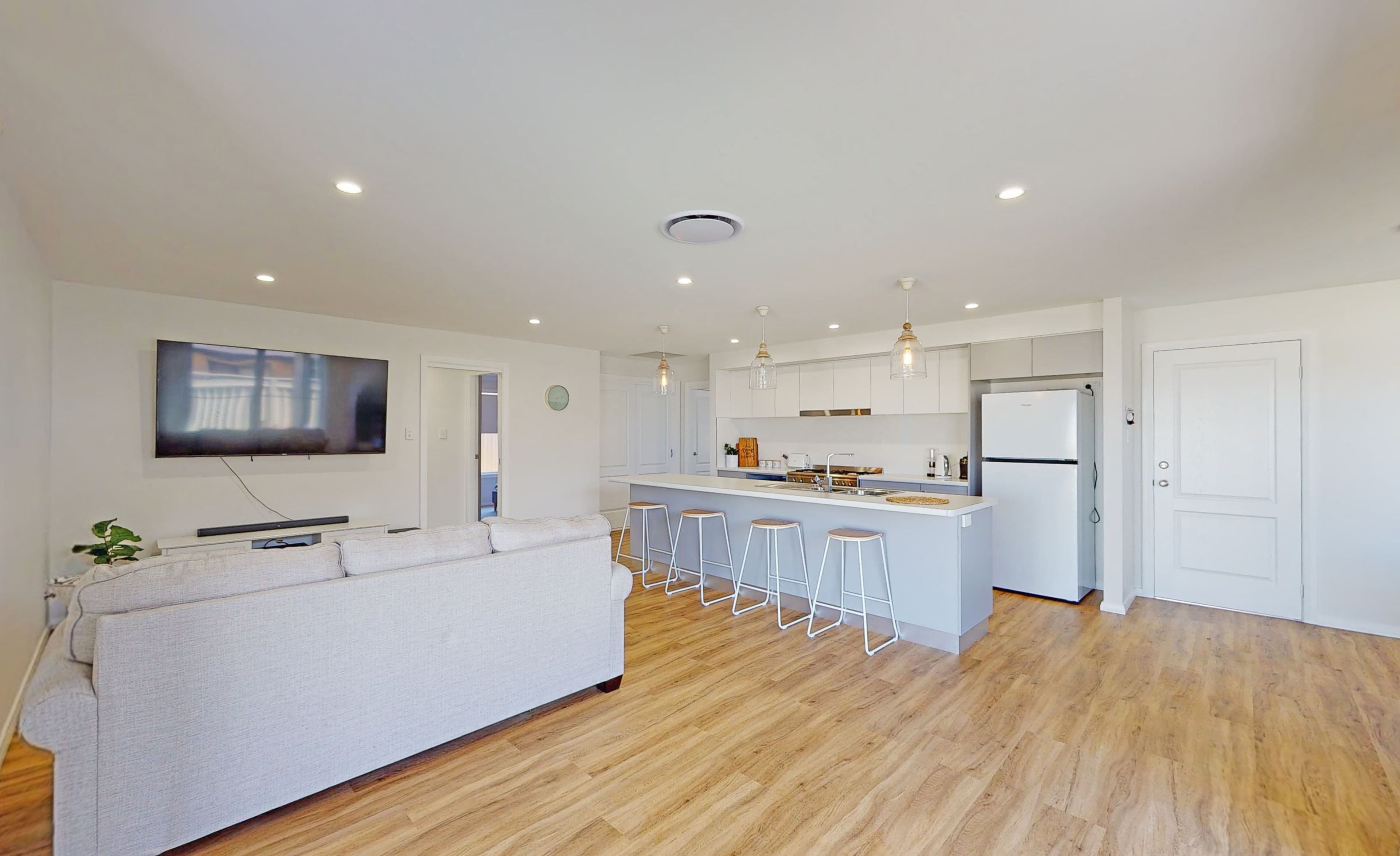 84 Champagne Drive, Dubbo NSW 2830, Dubbo - Thumbnail 2