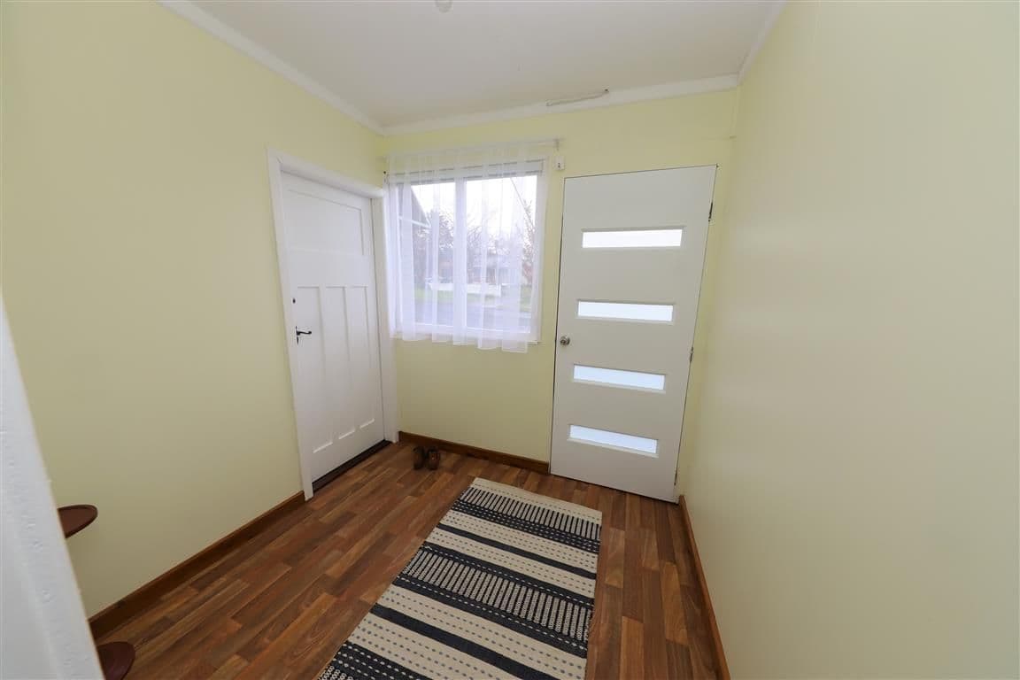 34 Sydney Street, Tumut NSW 2720, Tumut - Thumbnail 2