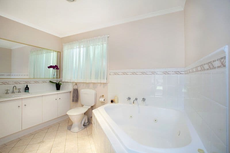 8 Monique Court, ASPENDALE GARDENS VIC 3195, Aspendale Gardens - Thumbnail 7