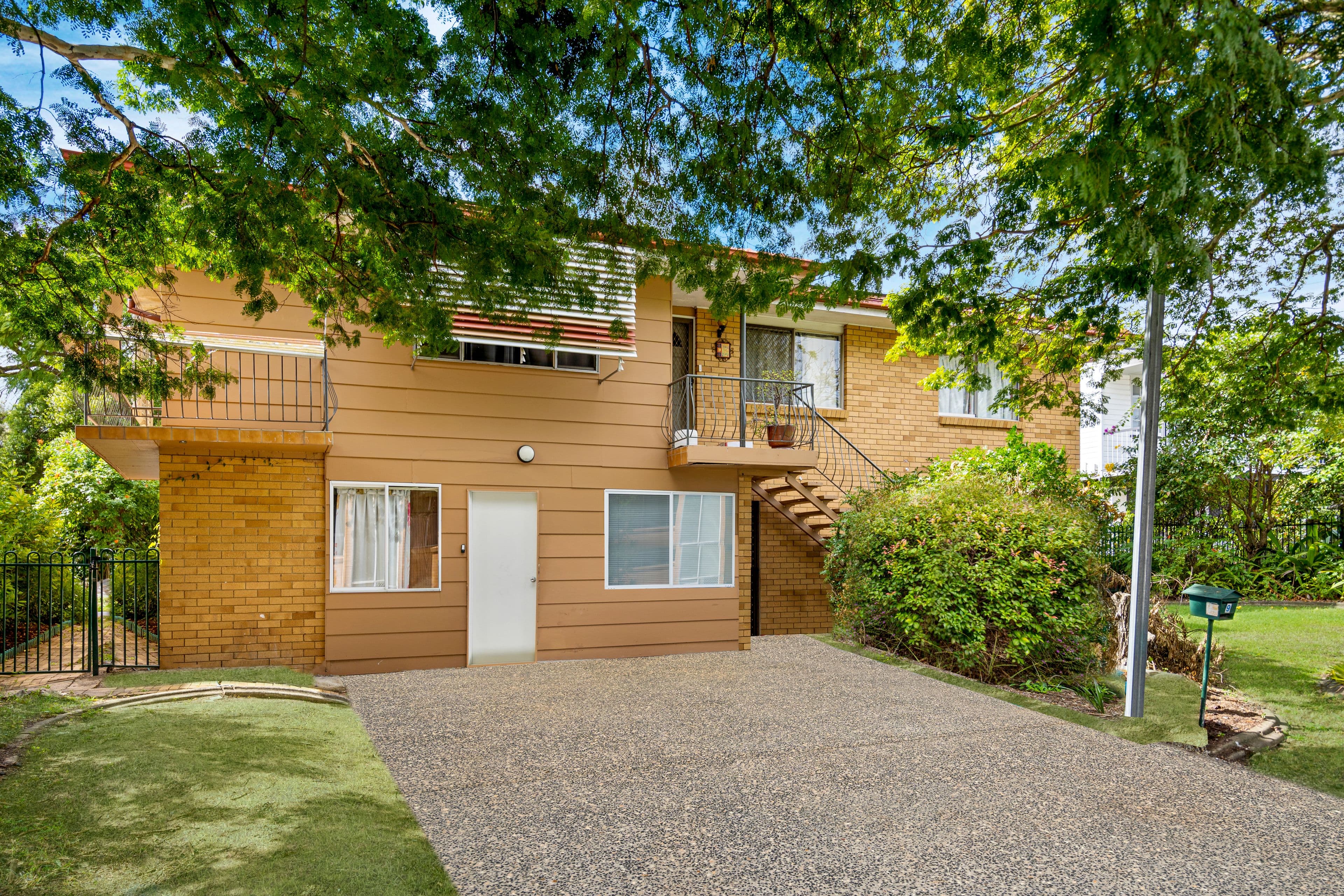 9 Benaud Street, Macgregor QLD 4109, Macgregor - Thumbnail 2