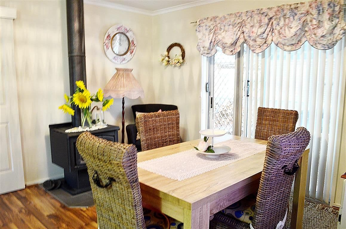 6 Gadara Place, Tumut - Thumbnail 3