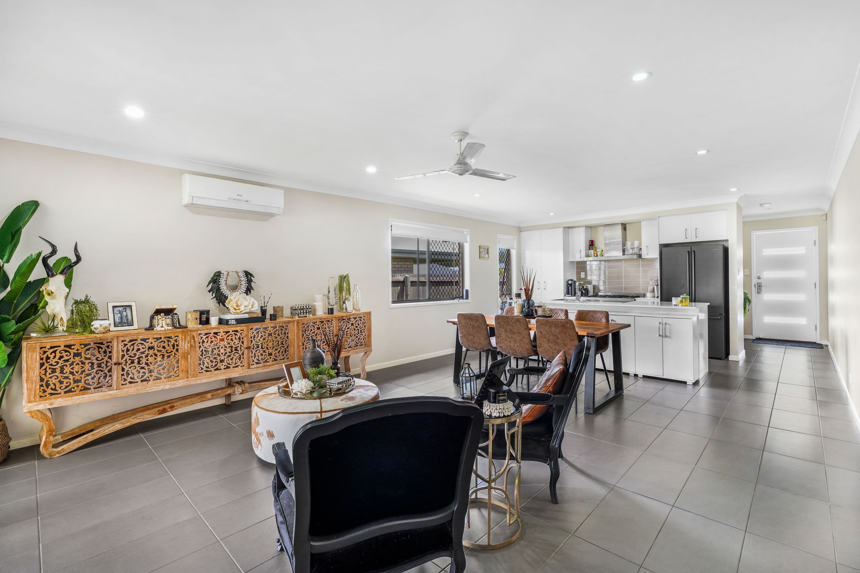 70 Bella Boulevard, Willow Vale QLD 4209, Willow Vale - Thumbnail 2