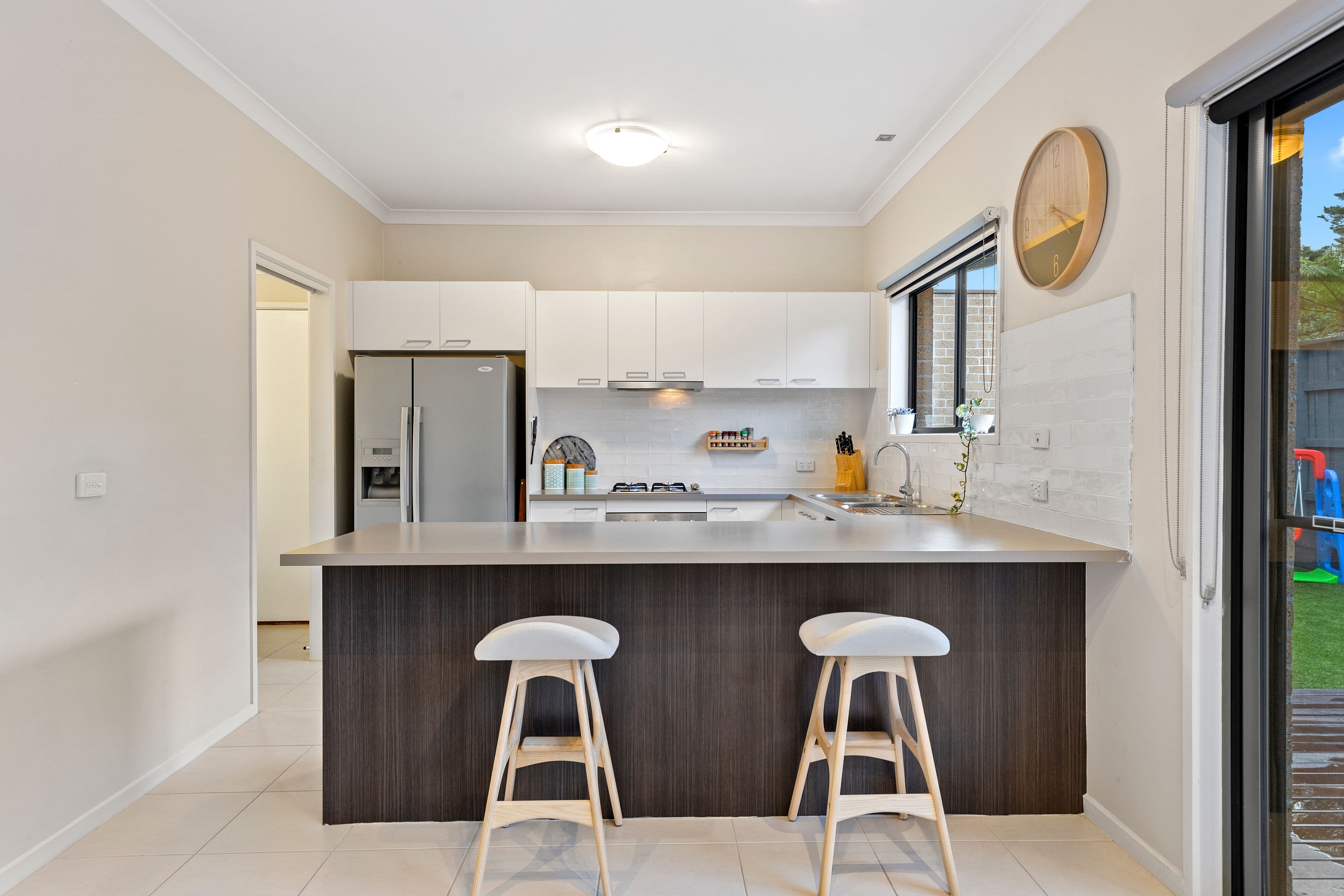 42 Commercial Road, Ferntree Gully VIC 3156, Ferntree Gully - Thumbnail 2