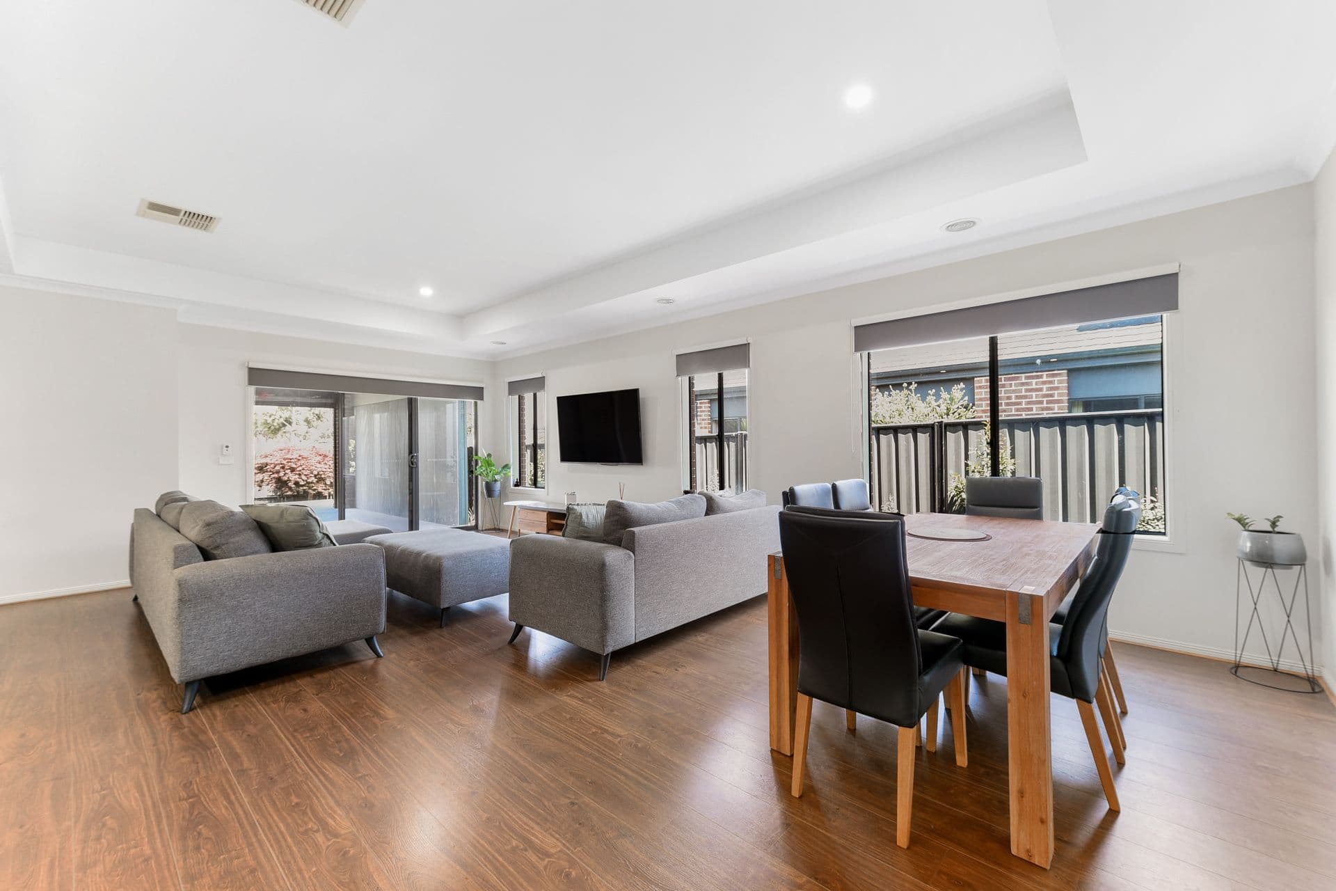 21 Featherbrook Circuit, Cranbourne North VIC 3977, Cranbourne North - Thumbnail 7