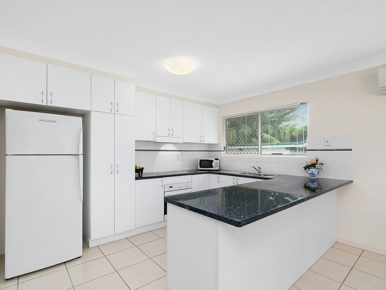 21 Lae Street, Trinity Beach QLD 4879, Trinity Beach - Thumbnail 5
