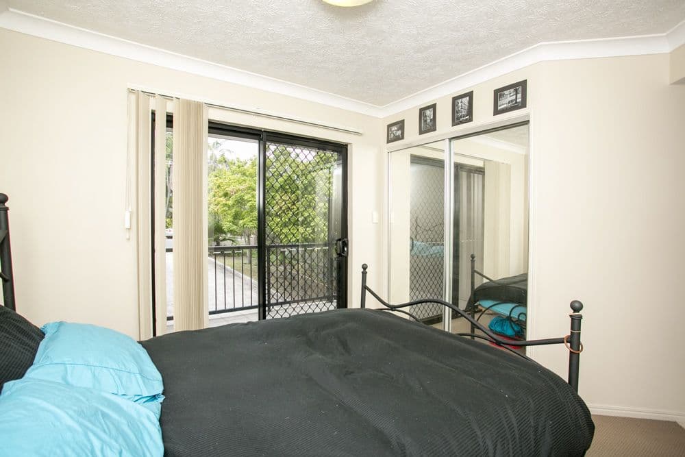 1 Sylvia Street, CAMP HILL QLD 4152, Camp Hill - Thumbnail 3