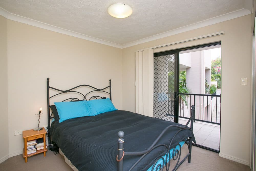1 Sylvia Street, CAMP HILL QLD 4152, Camp Hill - Thumbnail 4