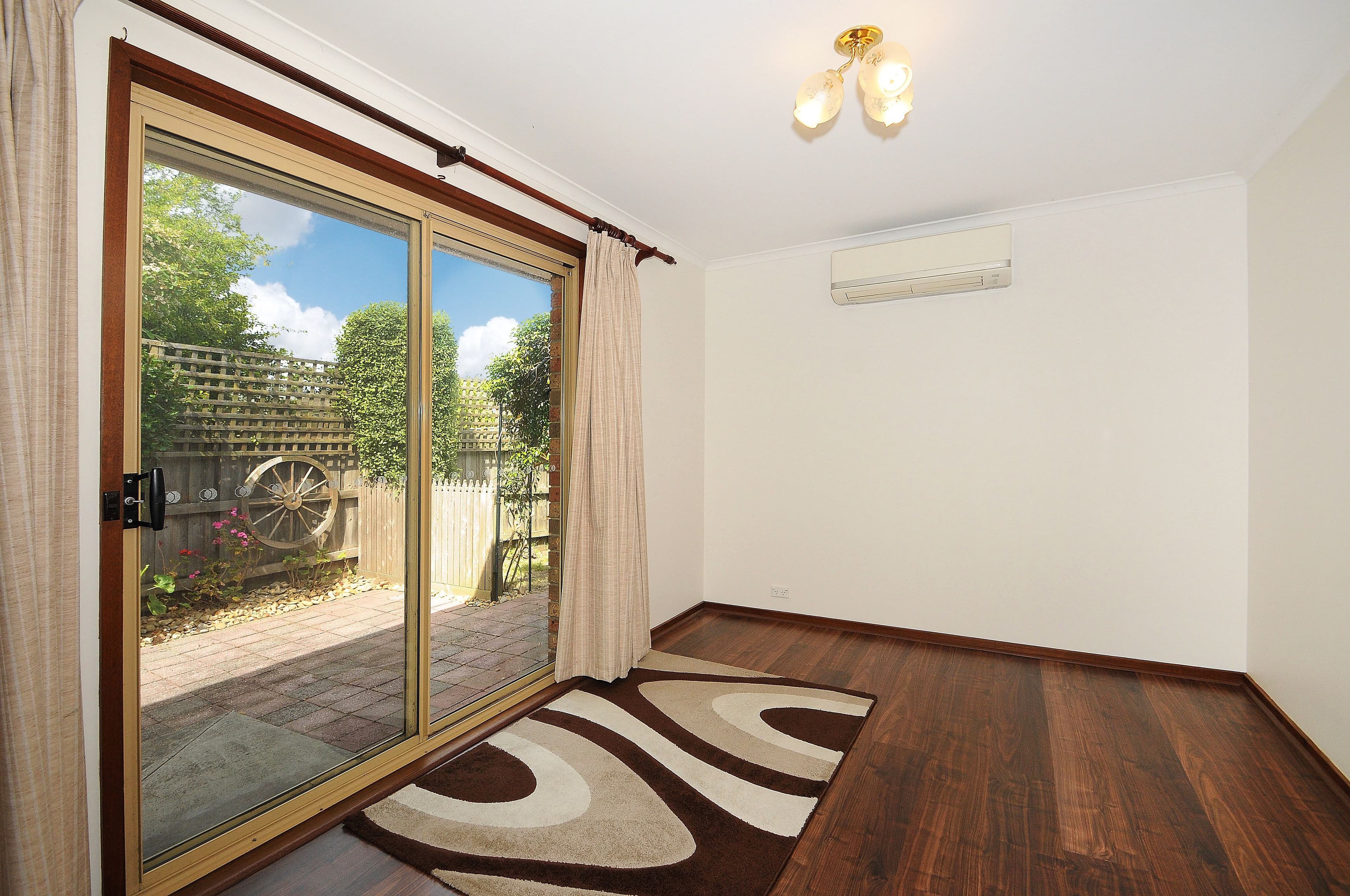 16-18 Roberts Street, Frankston VIC 3199, Frankston - Thumbnail 3