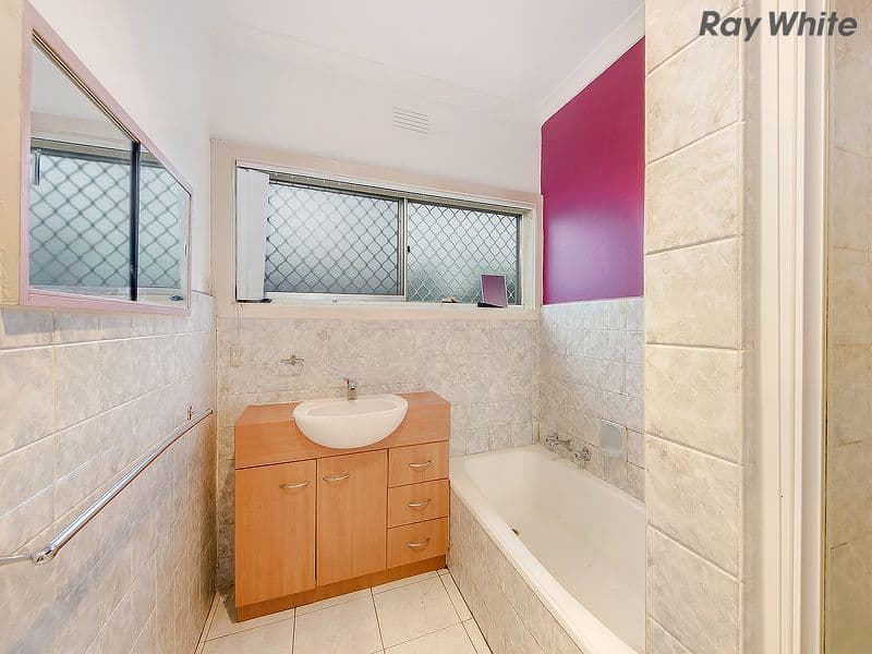 18 Alexina Street, ST ALBANS VIC 3021, St Albans - Thumbnail 5