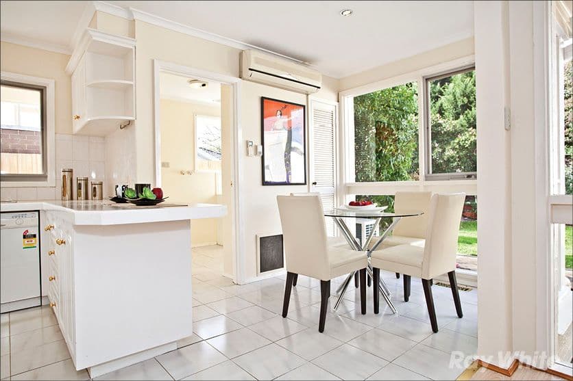 108 Blackburn Road, DONCASTER EAST VIC 3109, Doncaster East - Thumbnail 5
