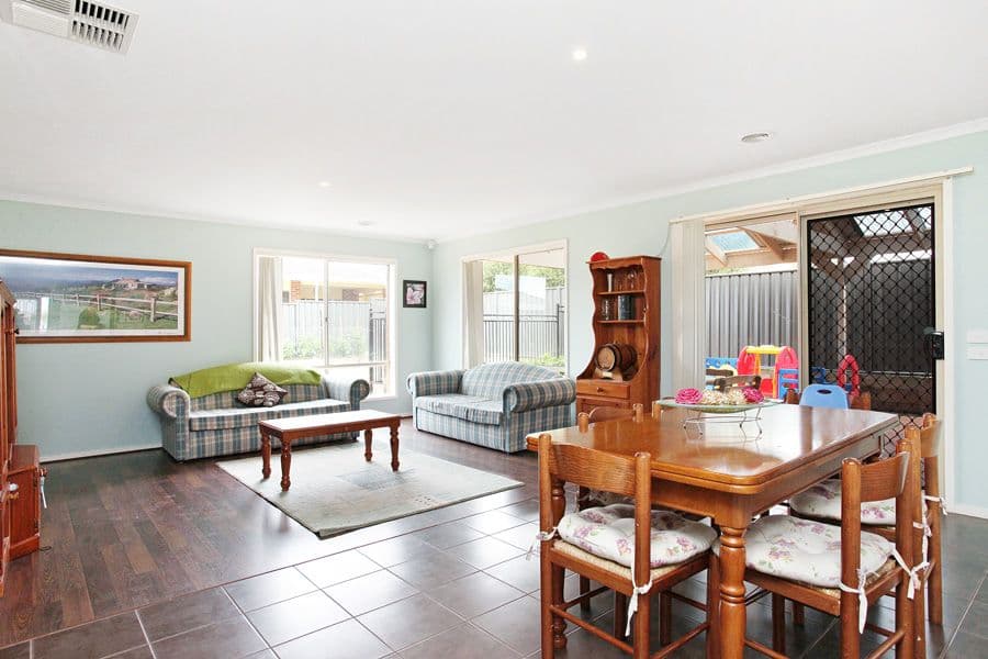 24 Broadwater Street, WYNDHAM VALE VIC 3024, Wyndham Vale - Thumbnail 4
