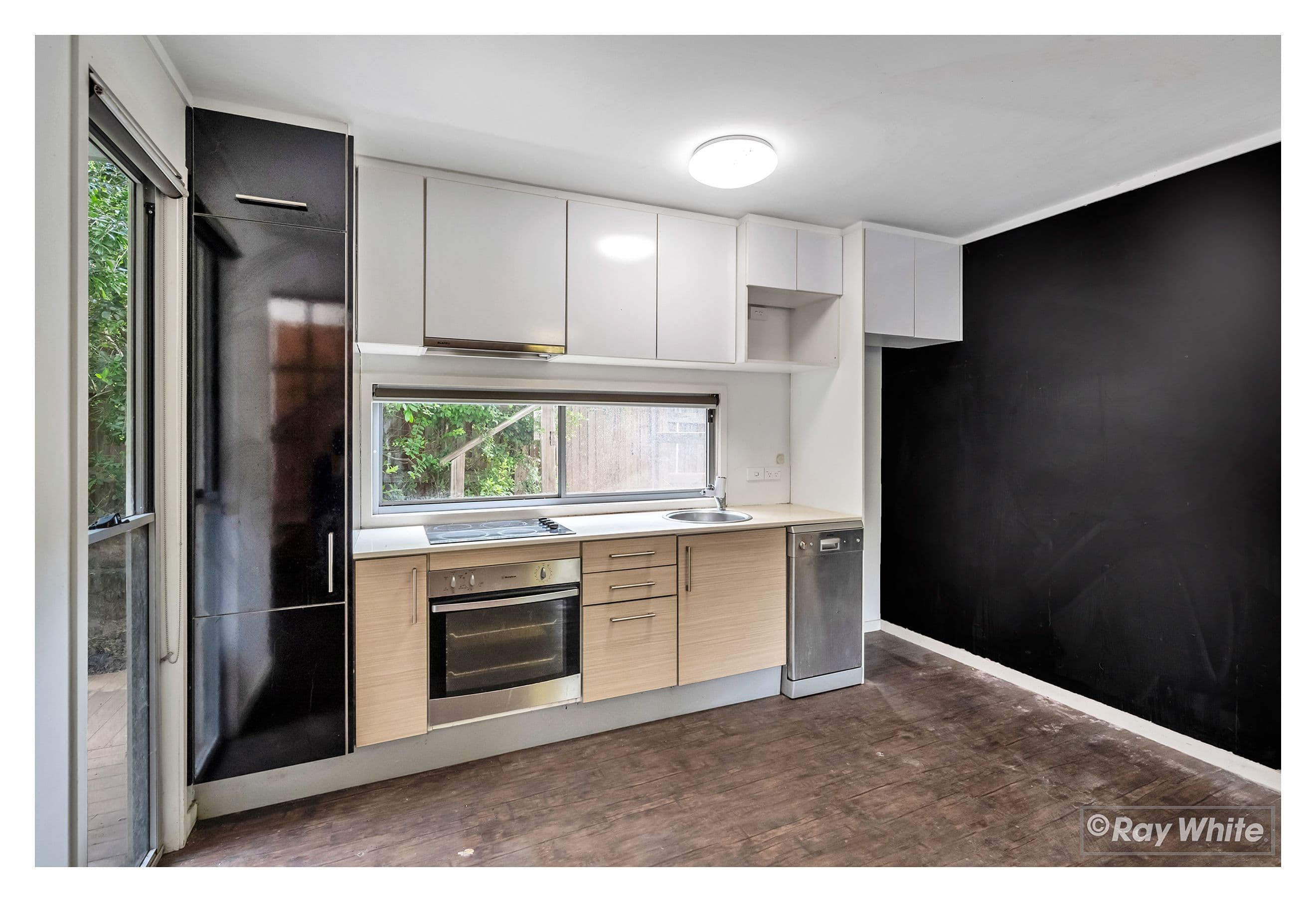 56 Morgan Street, Mount Morgan QLD 4714, Mount Morgan - Thumbnail 3