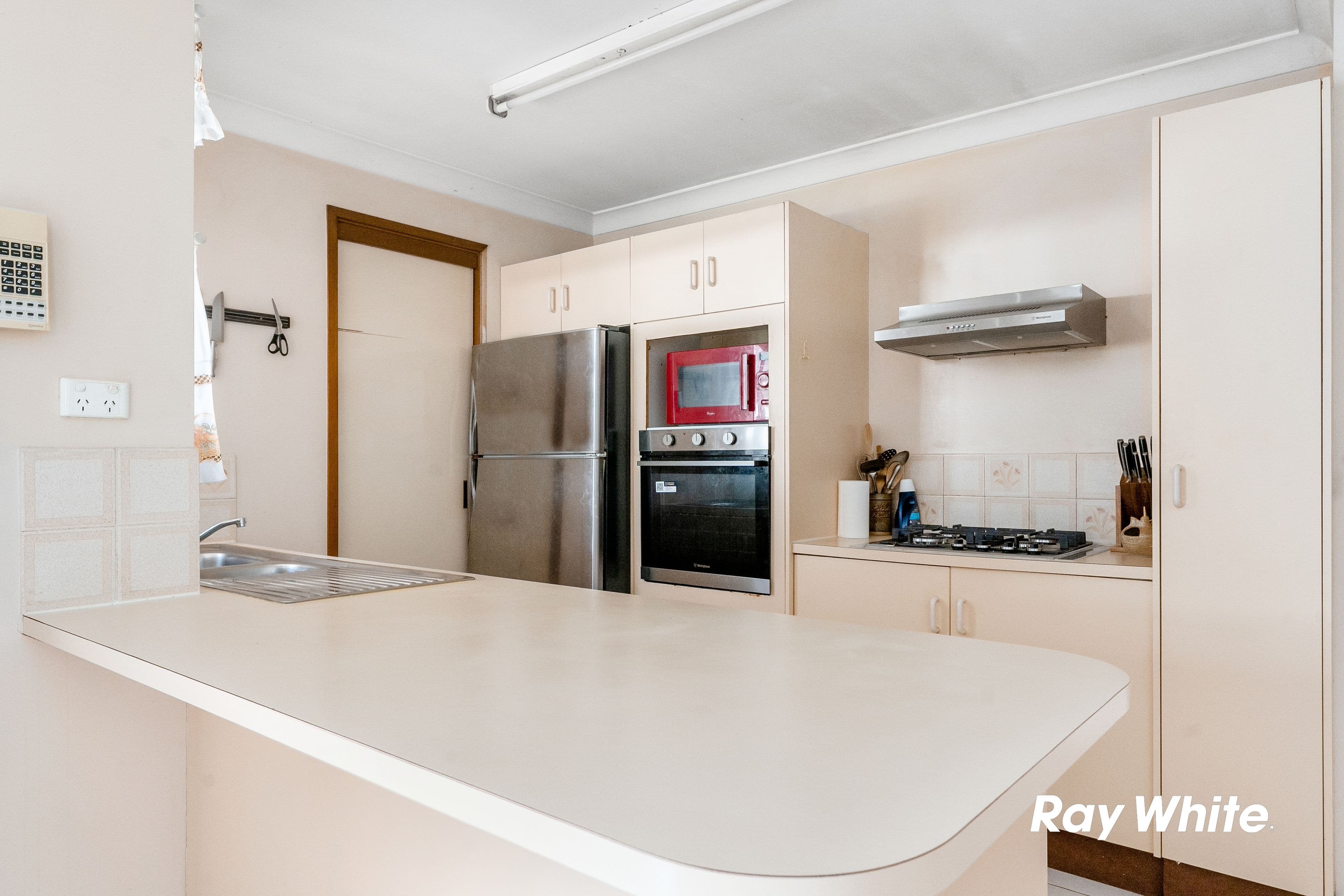 11 Dorrie Place, Quakers Hill NSW 2763, Quakers Hill - Thumbnail 2