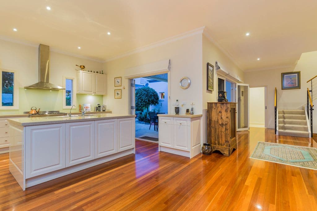 33 Highett Road, Highton VIC 3216, Highton - Thumbnail 5