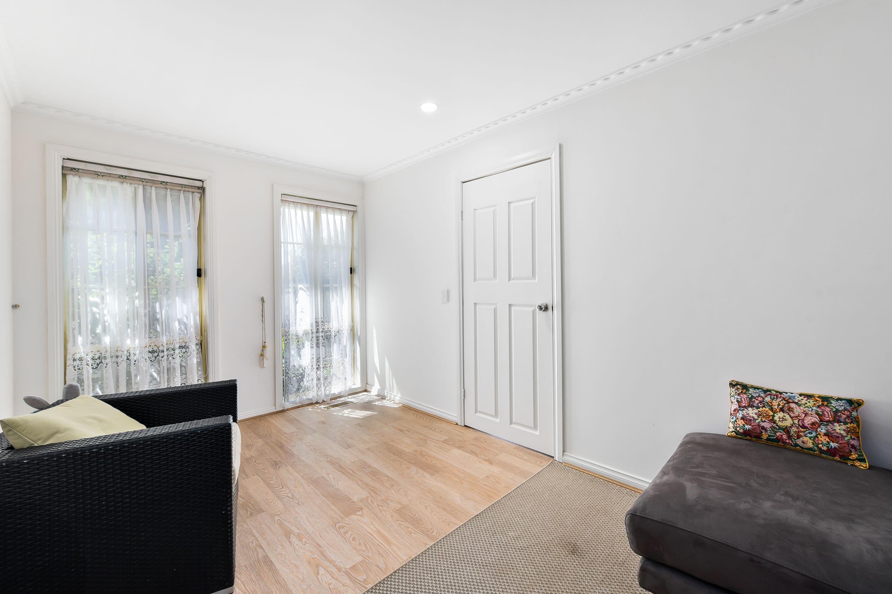 14 Clarevale Street, Clayton South VIC 3169, Clayton South - Thumbnail 3