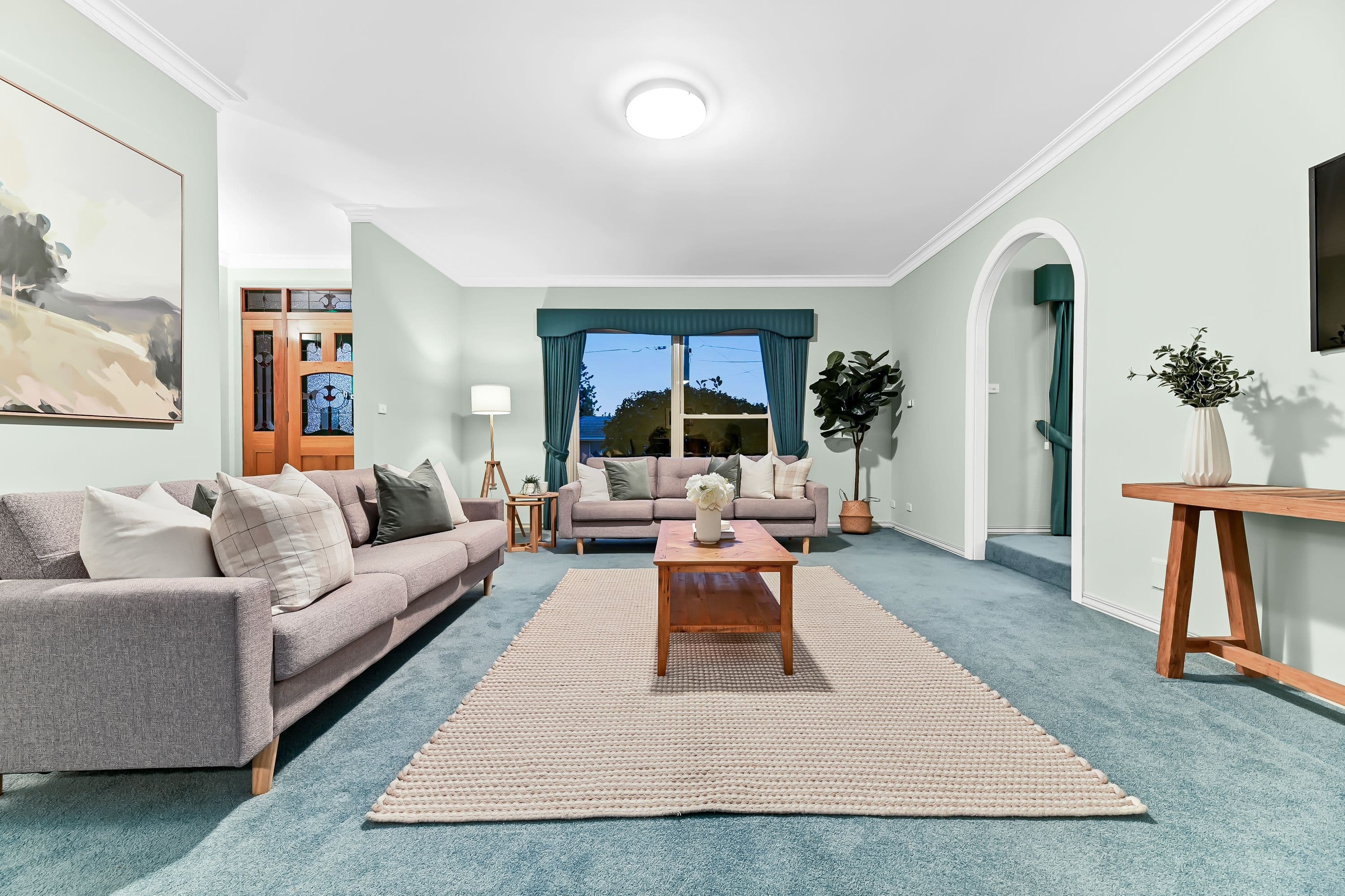 22 Rob Roy Street, Glen Waverley VIC 3150, Glen Waverley - Thumbnail 2