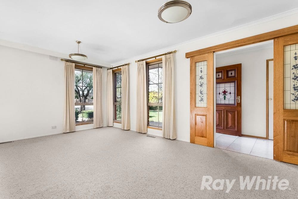 75 Columbia Drive, Wheelers Hill VIC 3150, Wheelers Hill - Thumbnail 2