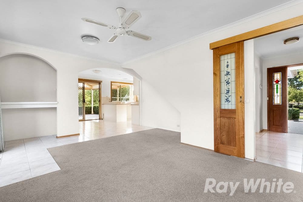 75 Columbia Drive, Wheelers Hill VIC 3150, Wheelers Hill - Thumbnail 3