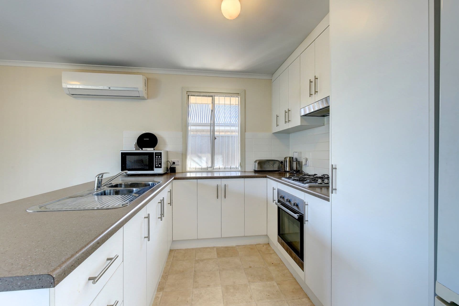 3 Neilson Court, Munno Para West SA 5115, Munno Para West - Thumbnail 2