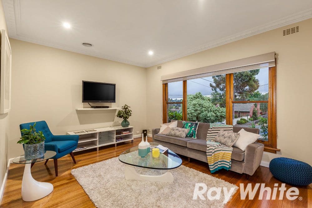 32 St Andrews Avenue, Rosanna VIC 3084, Rosanna - Thumbnail 2