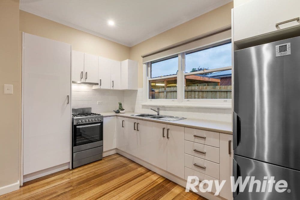 32 St Andrews Avenue, Rosanna VIC 3084, Rosanna - Thumbnail 5