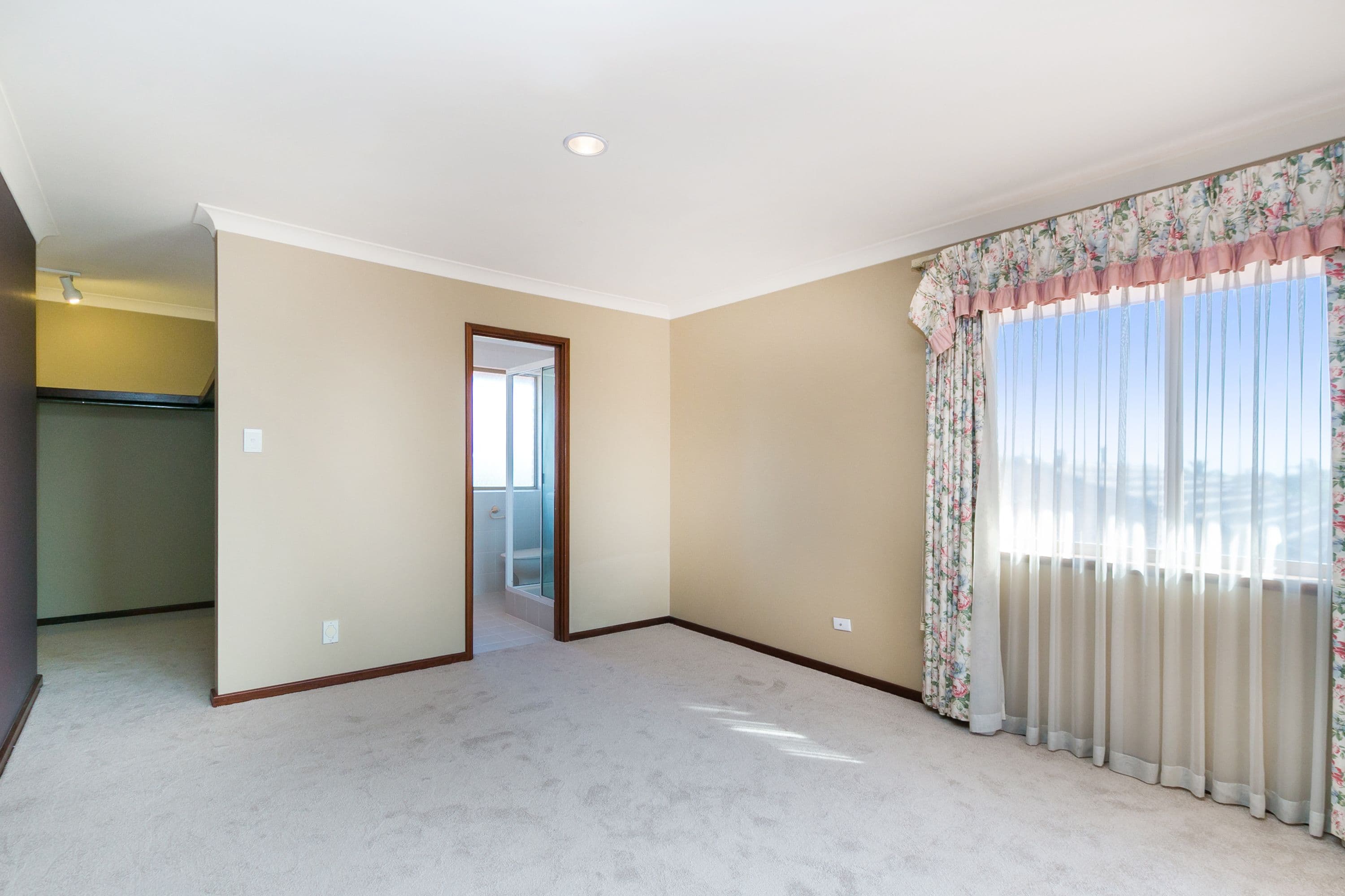 88 Anglesey Drive, Kardinya WA 6163, Kardinya - Thumbnail 3