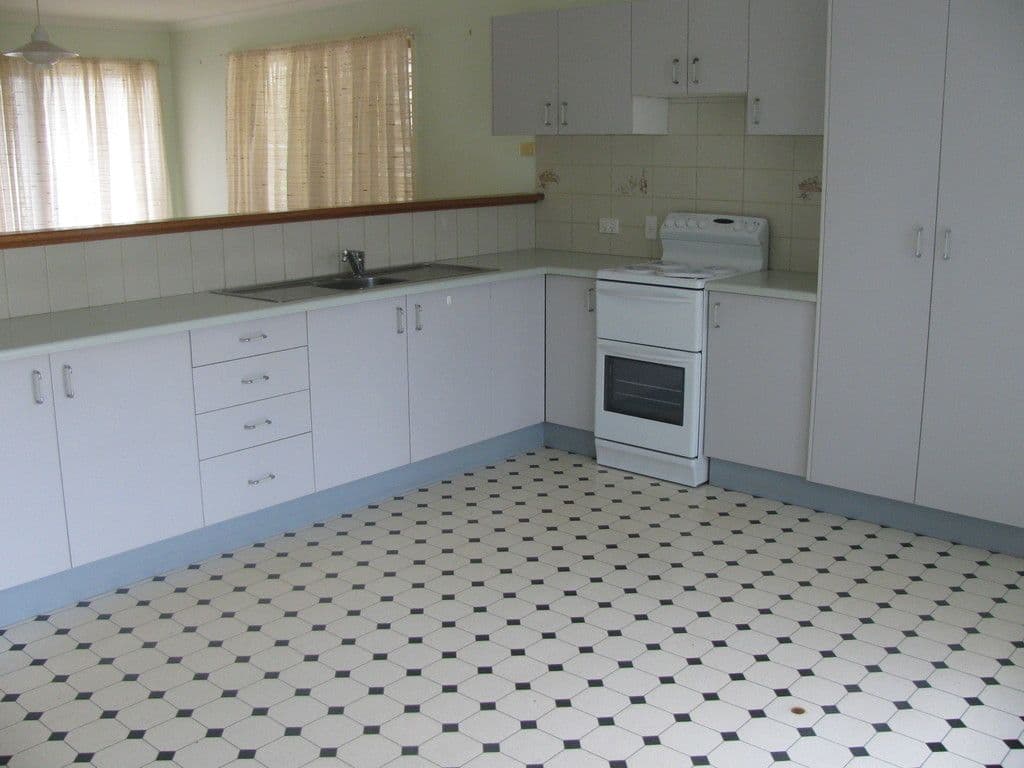 63 Albert Street West, Crows Nest QLD 4355, Crows Nest - Thumbnail 3