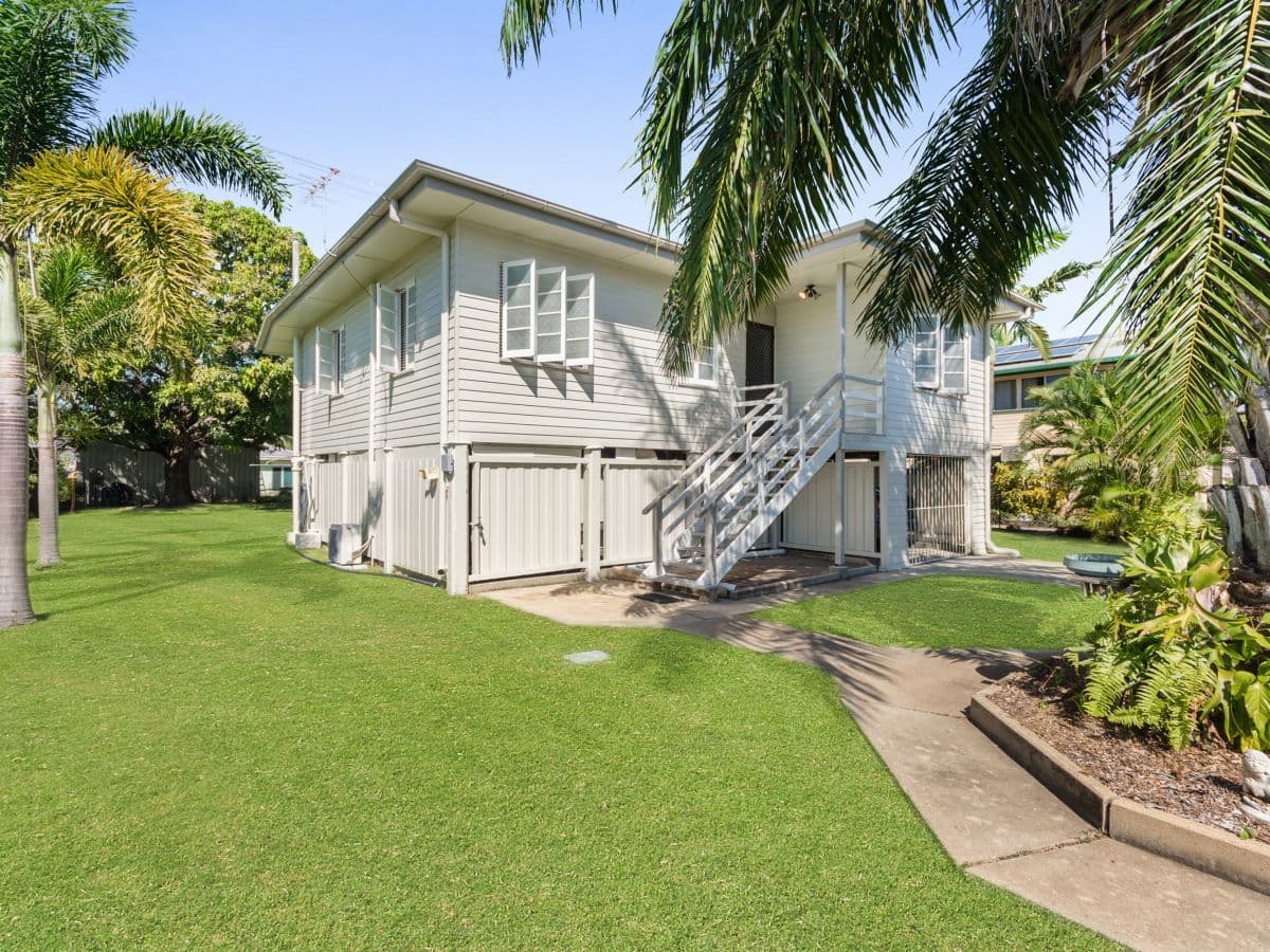 125 Goodwin Street, Currajong QLD 4812, Currajong - Thumbnail 2