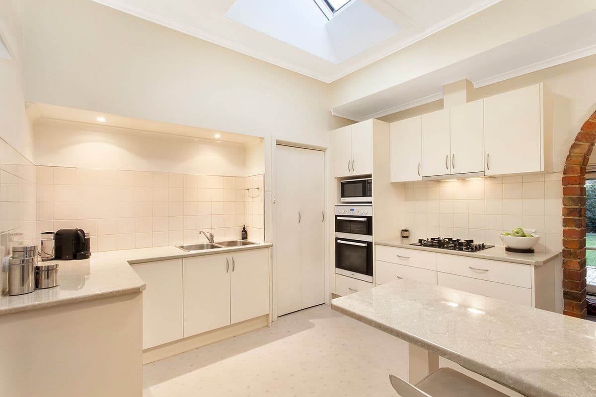 13 Parker Street, Ormond VIC 3204, Ormond - Thumbnail 5