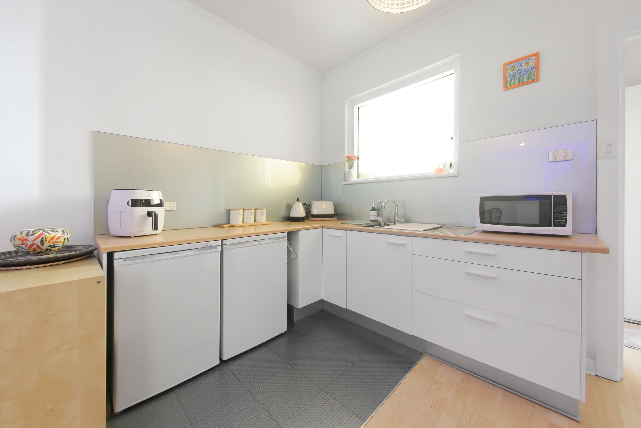 3 Seaview Road, West Beach SA 5024, West Beach - Thumbnail 6