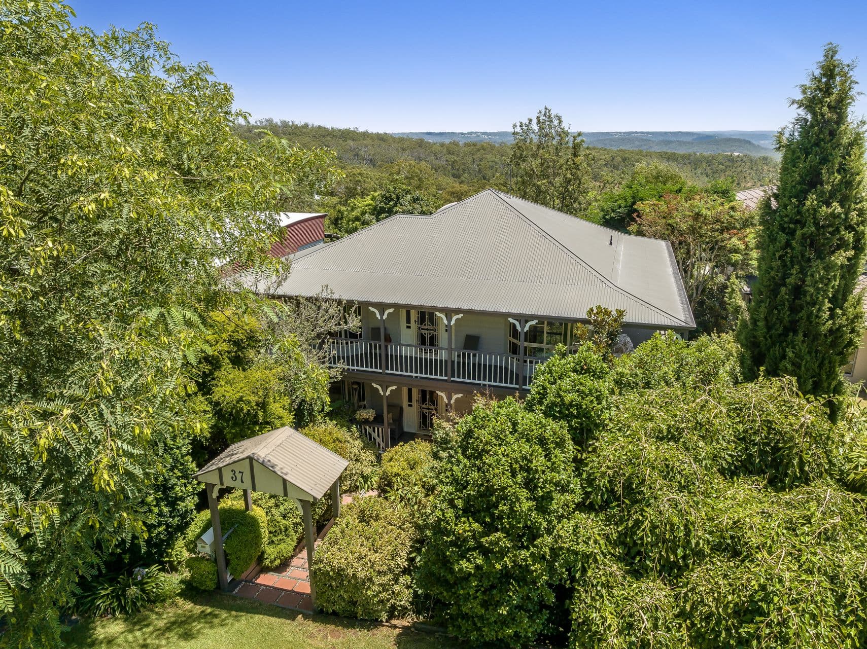 37 Harvey Street, Mount Lofty QLD 4350, Mount Lofty - Thumbnail 3