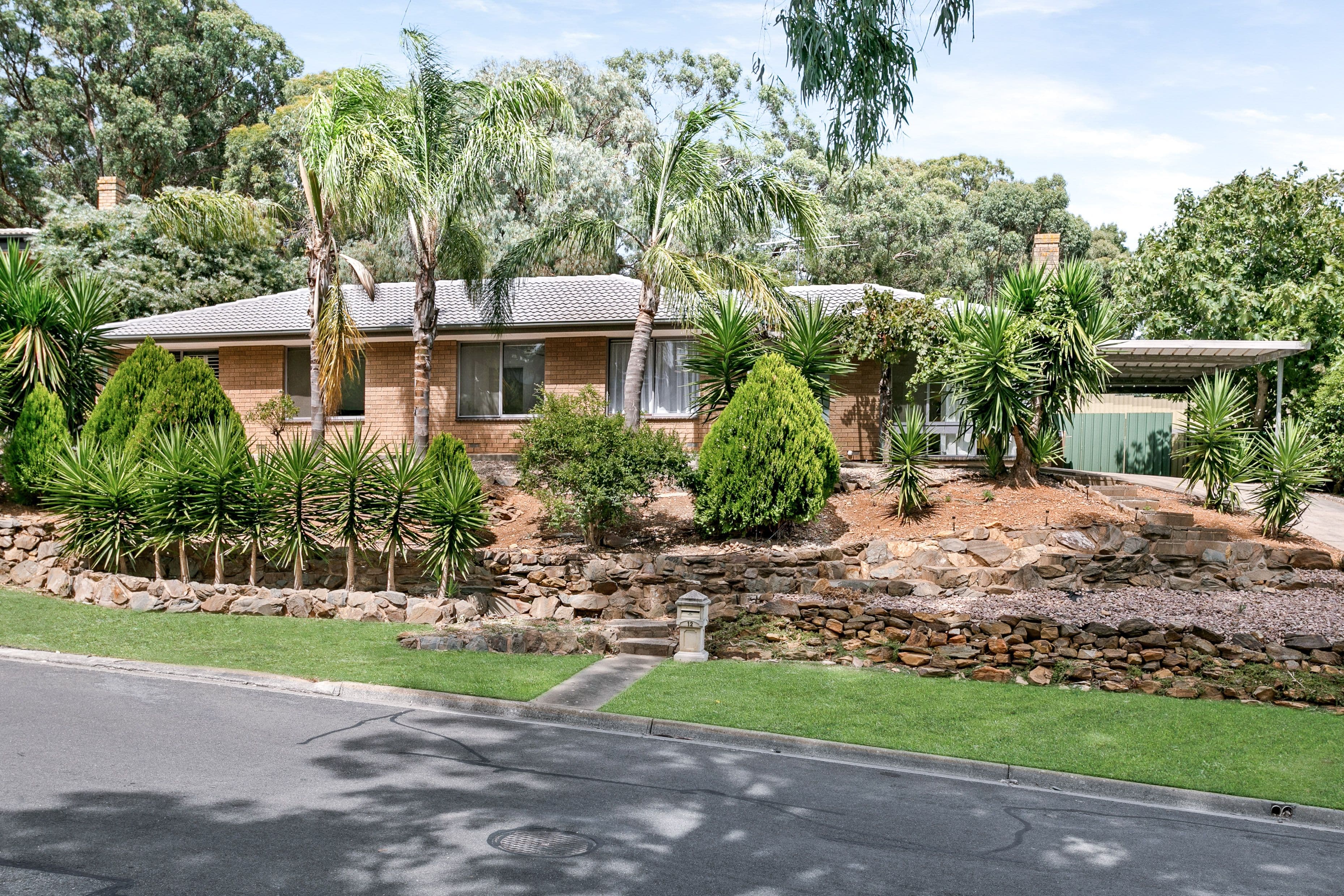 33 Coleman Street, Bexhill - Image 1