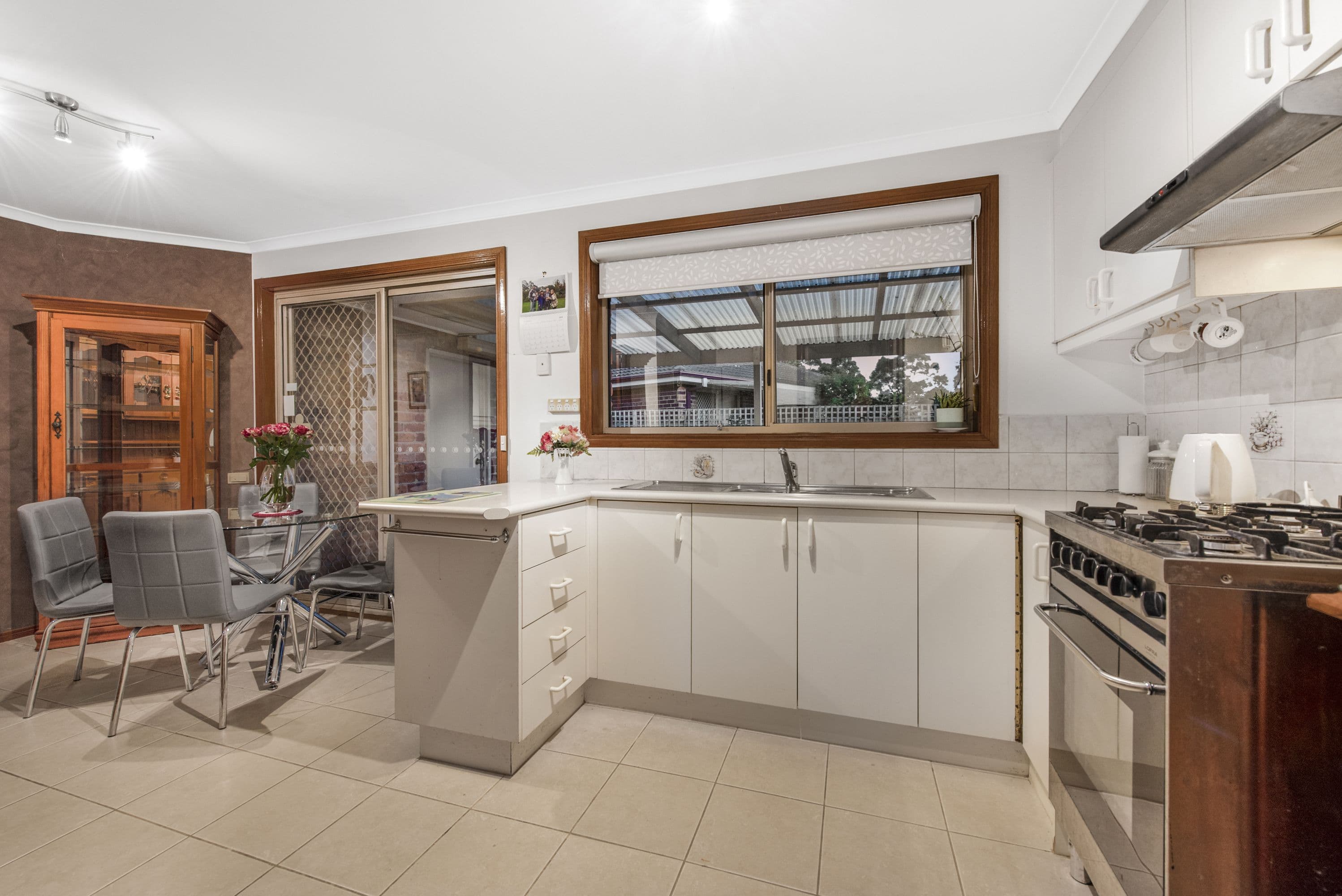 5 Templeton Crescent, Pakenham VIC 3810, Pakenham - Thumbnail 3