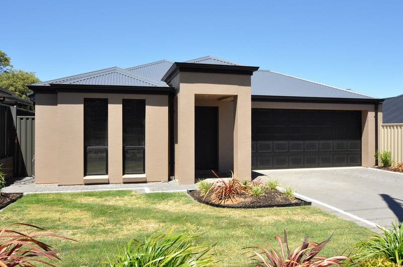 4 Bishops Hill Road, HAPPY VALLEY SA 5159, Happy Valley - Image 1