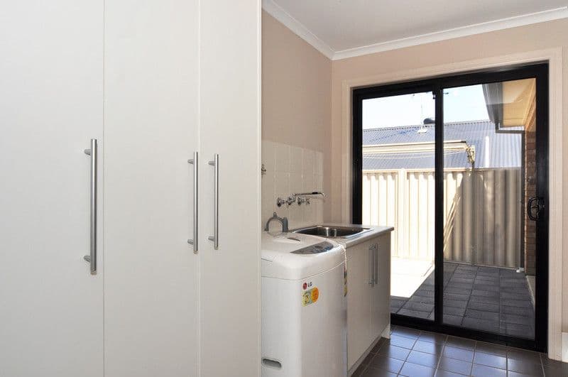 4 Bishops Hill Road, HAPPY VALLEY SA 5159, Happy Valley - Thumbnail 5