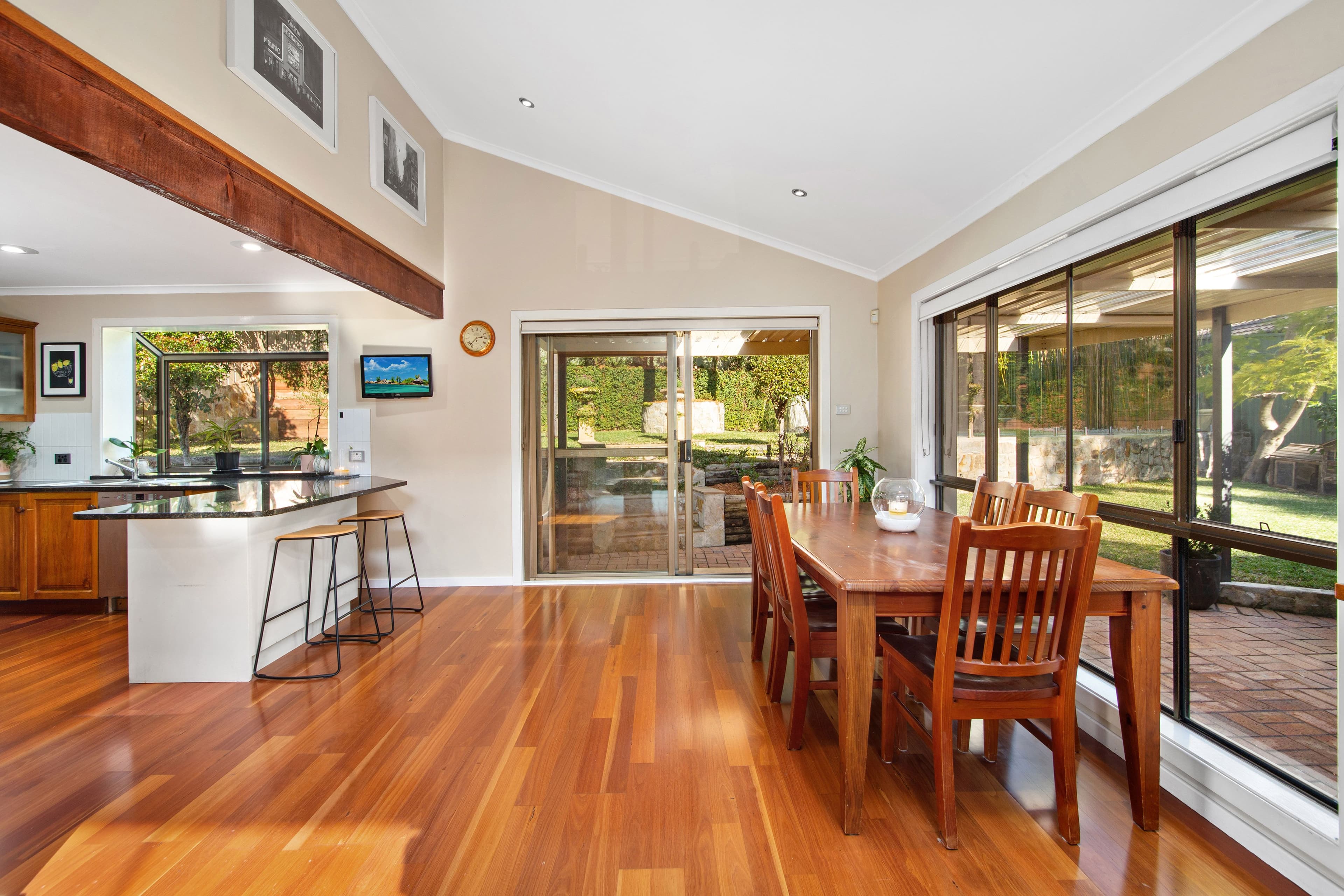 6 Lara Close, Illawong NSW 2234, Illawong - Thumbnail 5