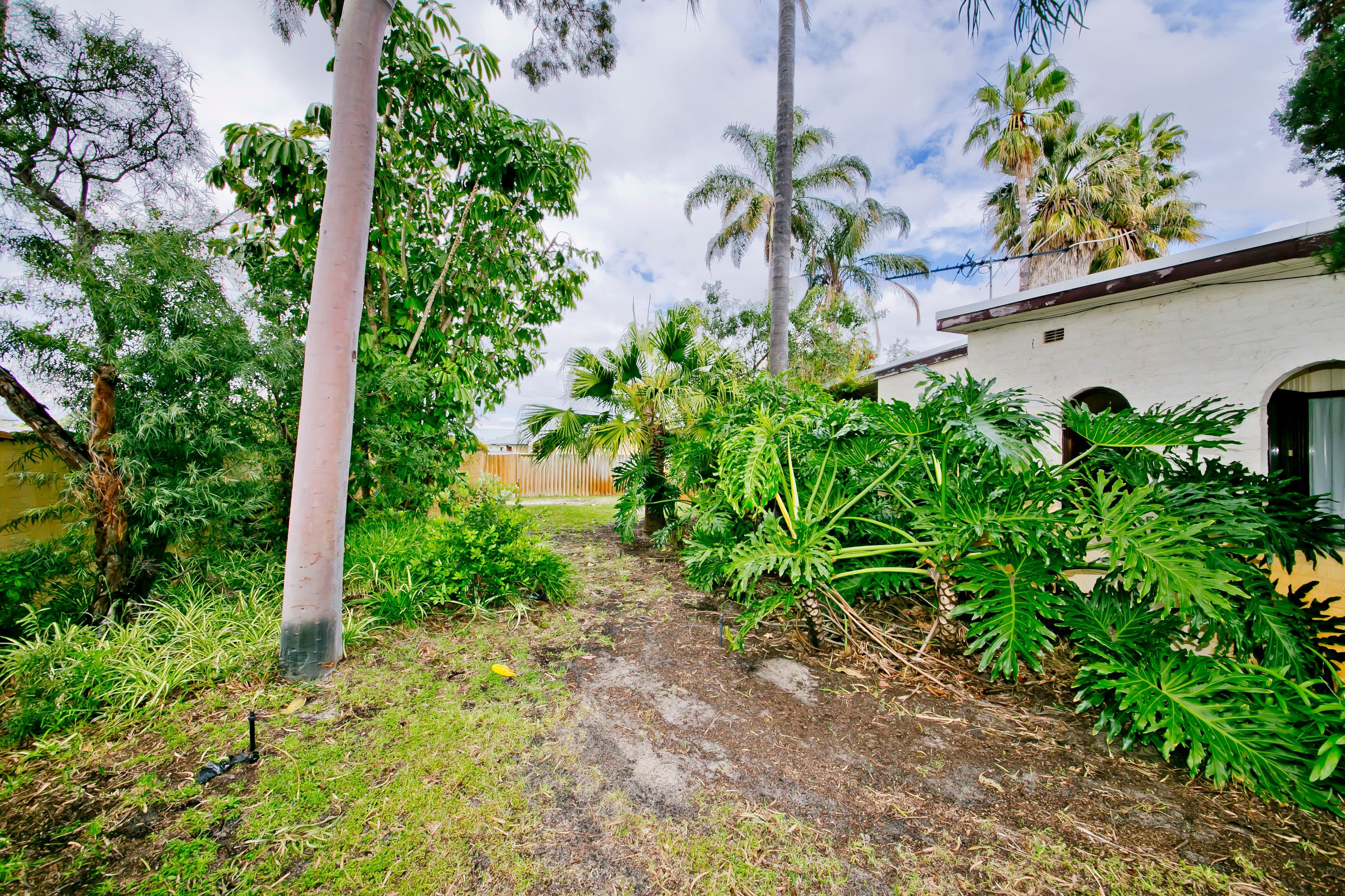 25 Cranleigh Street, Morley WA 6062, Morley - Thumbnail 2