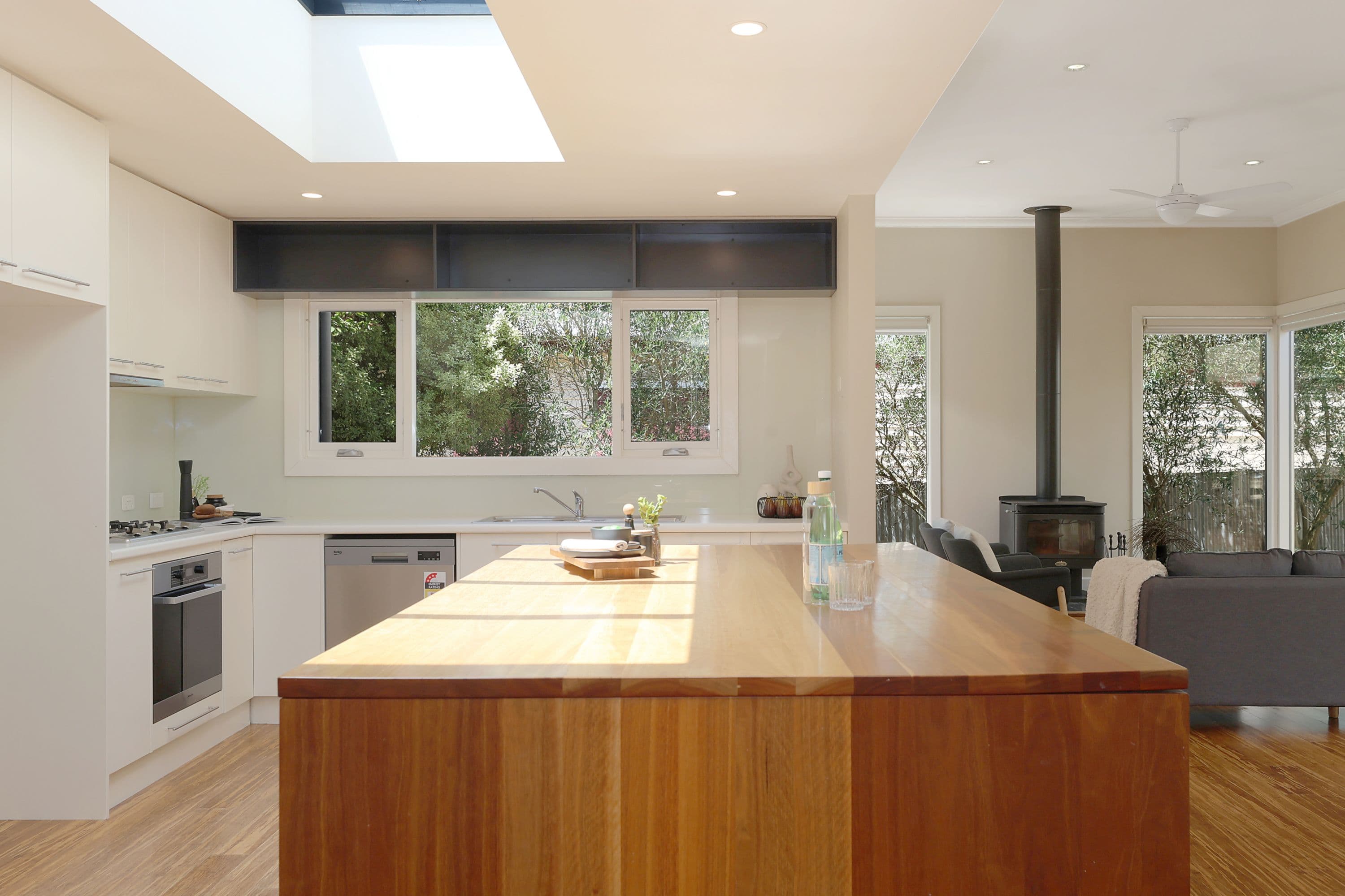 41 Lawrence Street, Camperdown VIC 3260, Camperdown - Thumbnail 5
