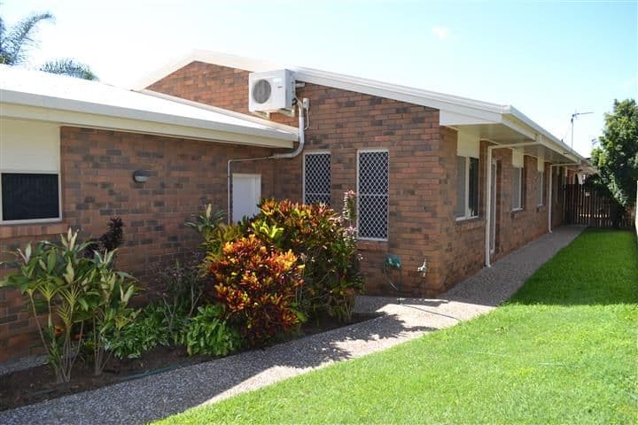 5 William Street, GLADSTONE CENTRAL QLD 4680, Gladstone Central - Image 1