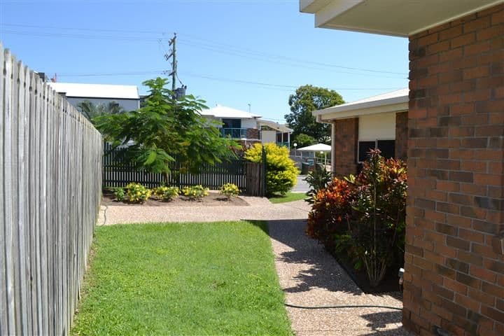 5 William Street, GLADSTONE CENTRAL QLD 4680, Gladstone Central - Thumbnail 8