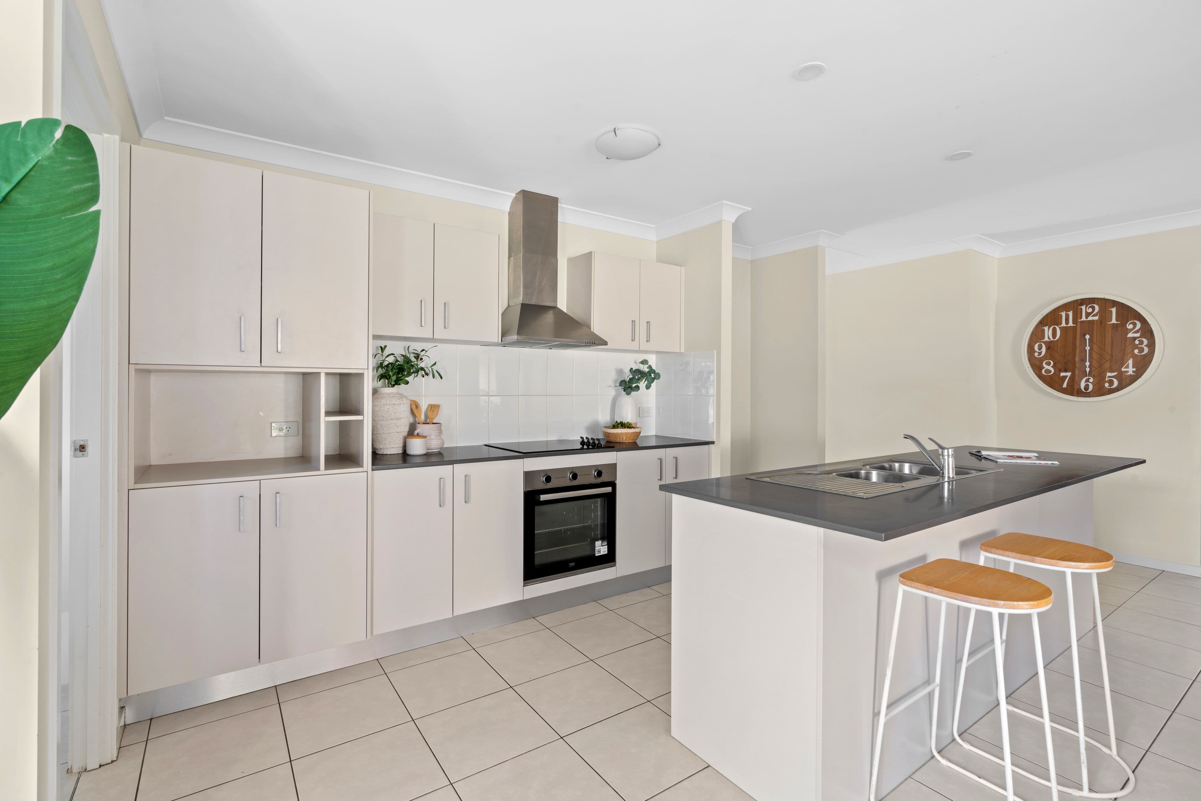 11 Broadaxe Street, SPRING MOUNTAIN QLD 4300, Spring Mountain - Thumbnail 4